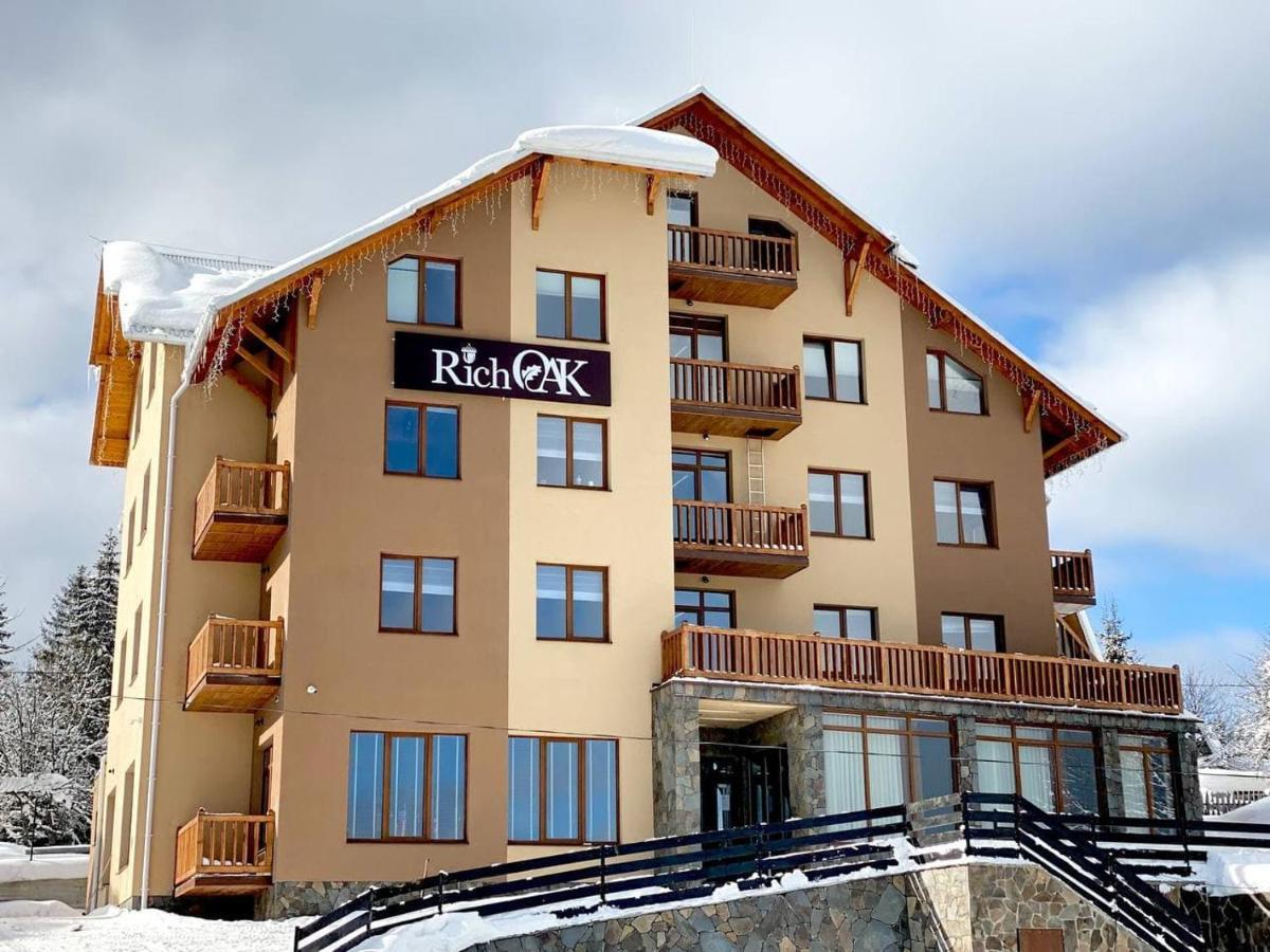 Rich Oak - Готель З Відкритим Панорамний Басейном Yablunytsya Exterior photo